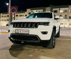 جیپ گراند شیرۆکی